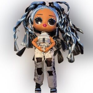 2/$25 “Freshest” Blue and Black L.O.L. Surprise! Tweens Doll